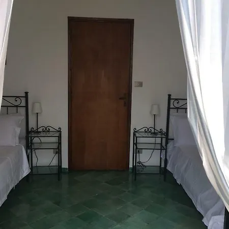Vila Ranieri *