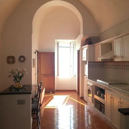 Ranieri Vila *